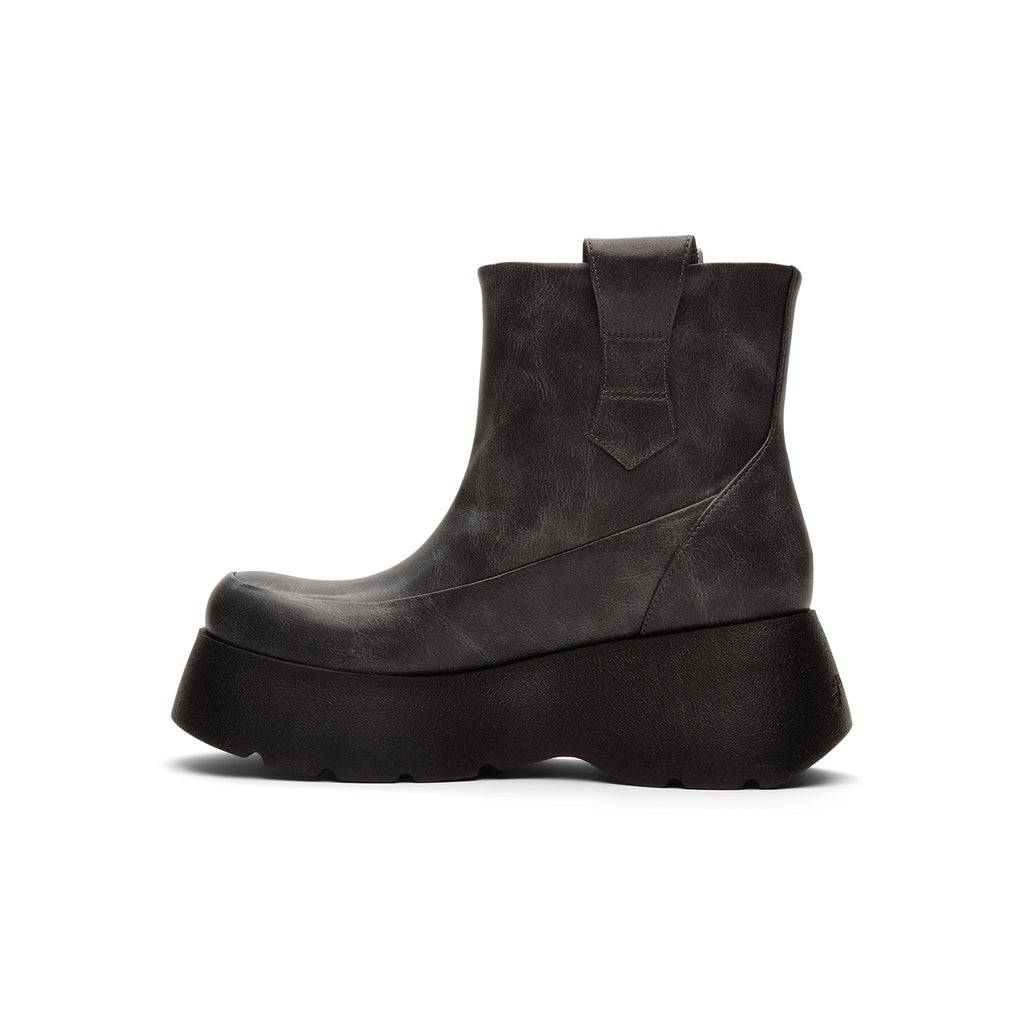 GANNI Kat Low Boot Vintage (Ebony)