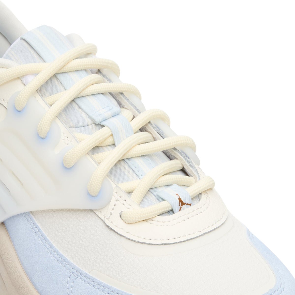Air Jordan Trunner O/S (Sail/Lt British Tan-Cream Ii)